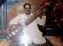 Mushtaq Ali Khan playing the Surbahar